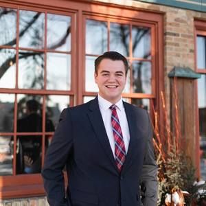 Meet your Posher, Daniel